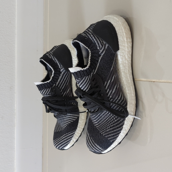 Adidas Ultra Boost Sz 6 - Picture 2 of 10